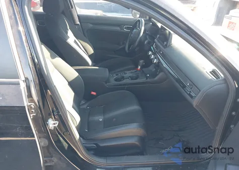 2022 Honda Civic Sport z USA, uszkodzony, nr VIN 2HGFE2F50NH533111